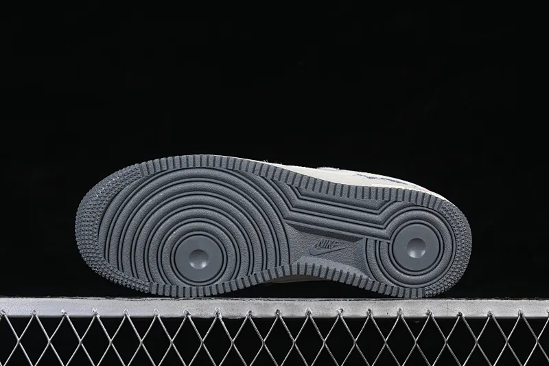 All categories Nk Air Force 1 Air Force series Nk Air Force 1 Low Air Force low-top Nike Air Force 1'07 Low joint model Air Force 1 low-top casual sneakers DN1688-812